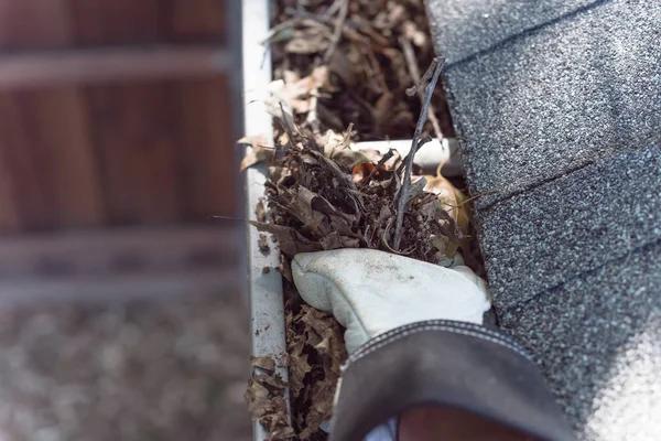 Quick Fixes for a Clogged Downspout Indianapolis Without Calling a Pro